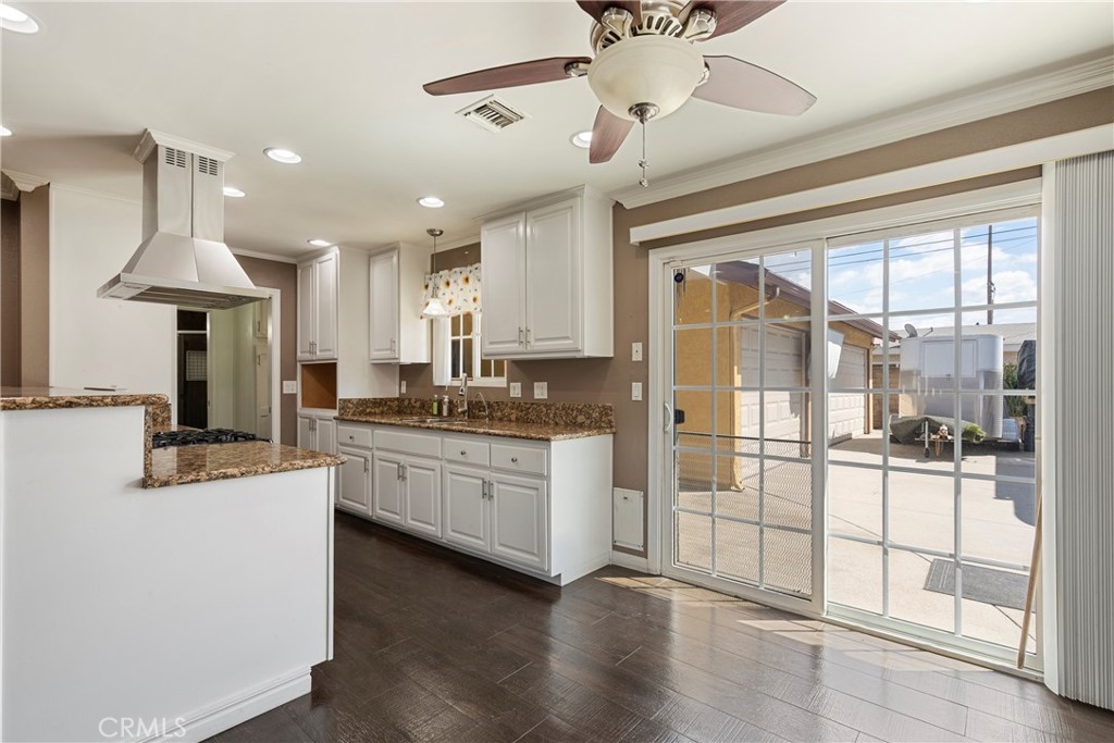 232 North Aspan Avenue Azusa, CA 91702 - Photo 17 of 29 a kitchen with counter top space and appliances