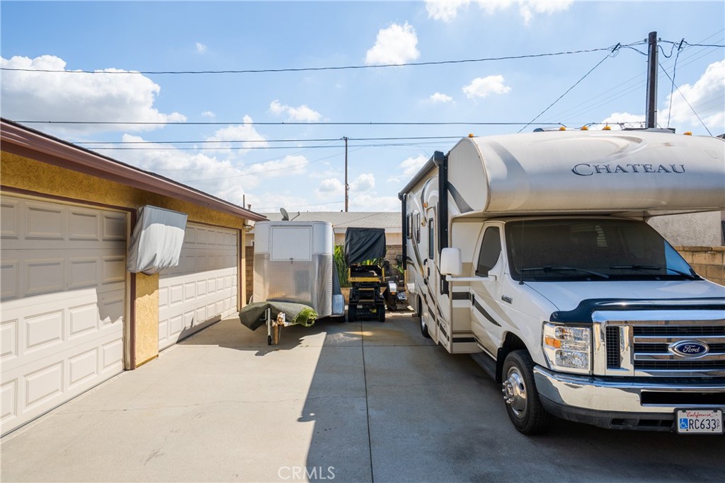 232 North Aspan Avenue Azusa, CA 91702 - Photo 29 of 29 a view of parking garage