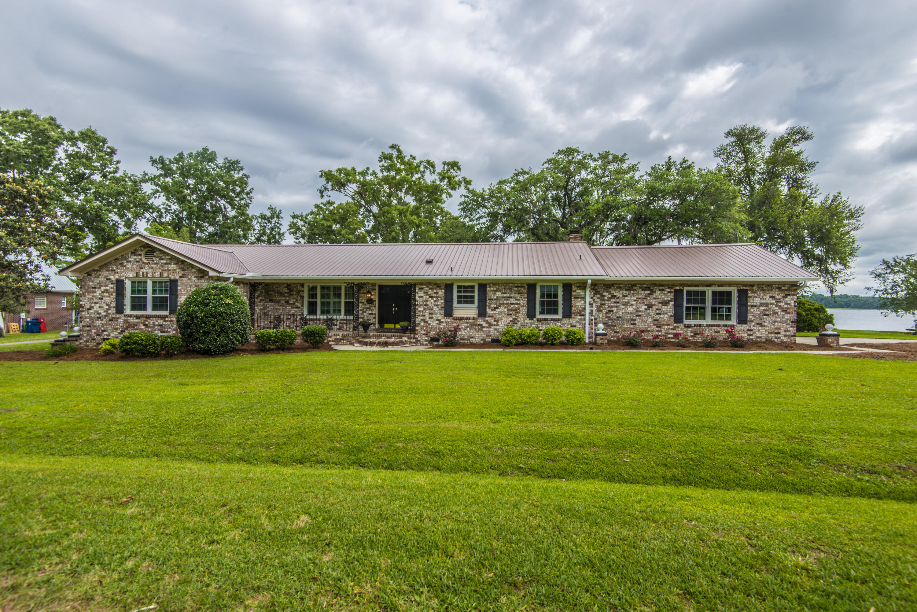 2008 Rock Fish Road Moncks Corner, SC 29461 - Photo 2 of 35 _DSC5445