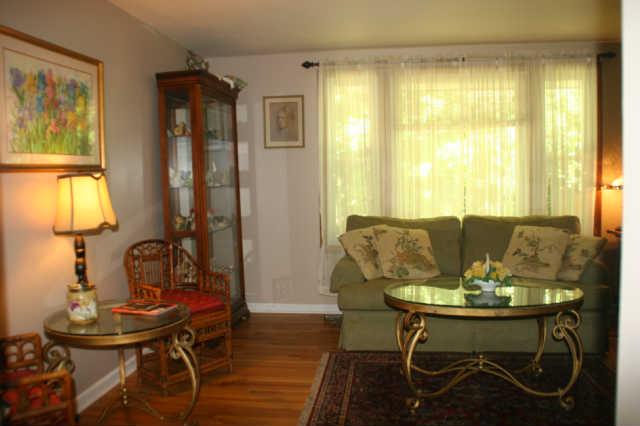 530 Martin Road Clarksville, TN 37042 - Photo 4 of 18 Gallery Image 4