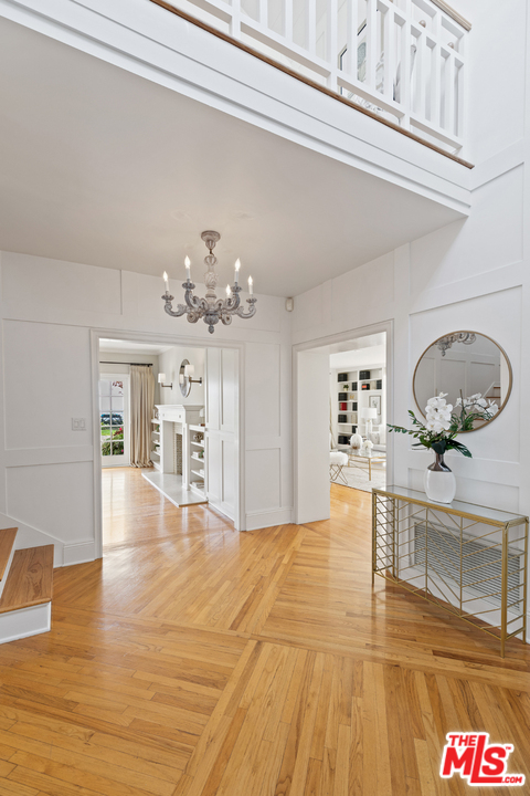 1110 Stradella Road Los Angeles, CA 90077 - Photo 4 of 28 a view of a livingroom with a furniture