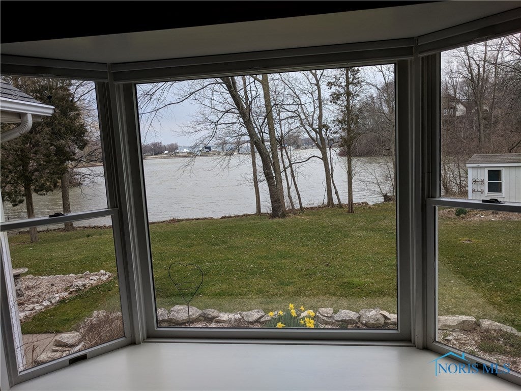 4340 Beach Club Road Port Clinton, OH 43452 - Photo 10 of 16 Gallery Image 10