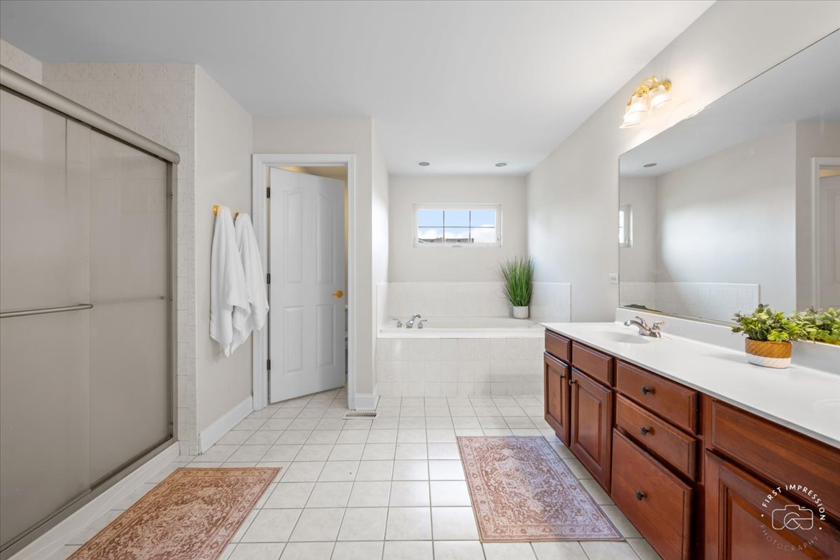 1113 Ward Road Batavia, IL 60510 - Photo 18 of 33 Gallery Image 18