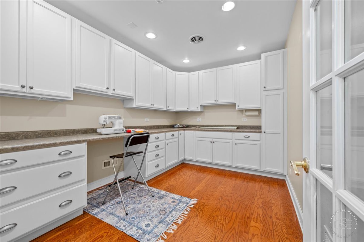 1113 Ward Road Batavia, IL 60510 - Photo 27 of 33 Gallery Image 27