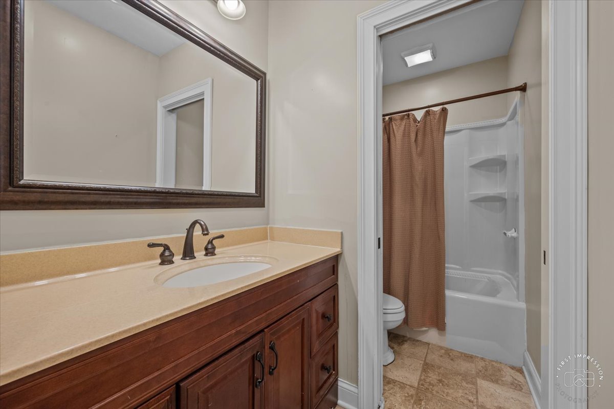 1113 Ward Road Batavia, IL 60510 - Photo 29 of 33 Gallery Image 29
