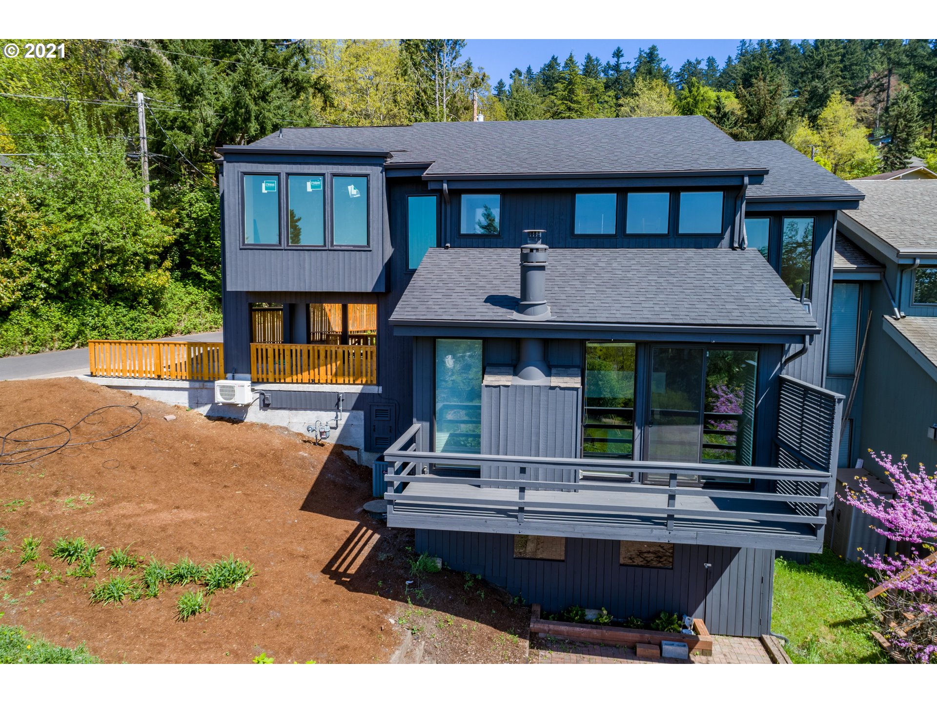 2430 Spring Boulevard Eugene, OR 97403 - Photo 1 of 30 Gallery Image 1