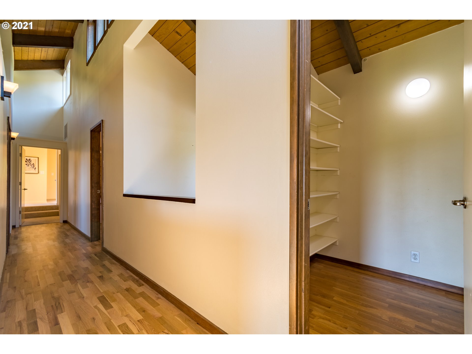 2430 Spring Boulevard Eugene, OR 97403 - Photo 16 of 30 Gallery Image 16