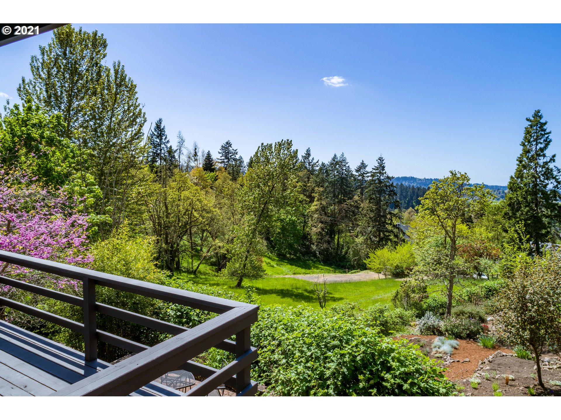 2430 Spring Boulevard Eugene, OR 97403 - Photo 27 of 30 Gallery Image 27