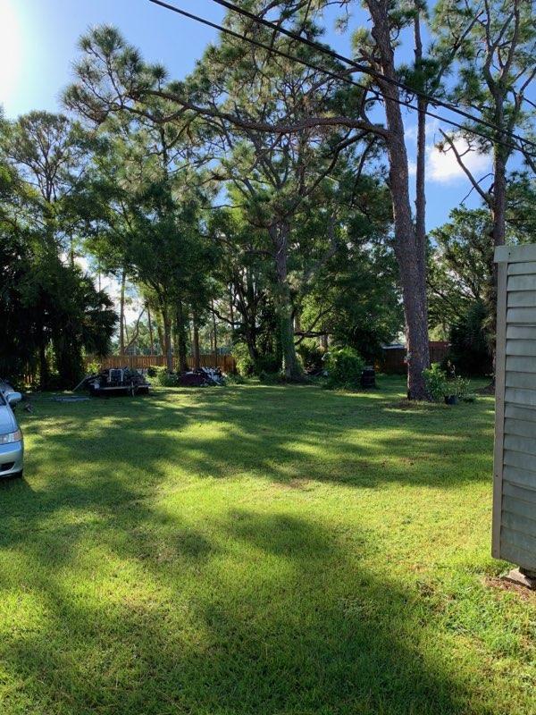 119 Ohio Road Lake Worth, FL 33467 - Photo 3 of 12 Bck yard 2
