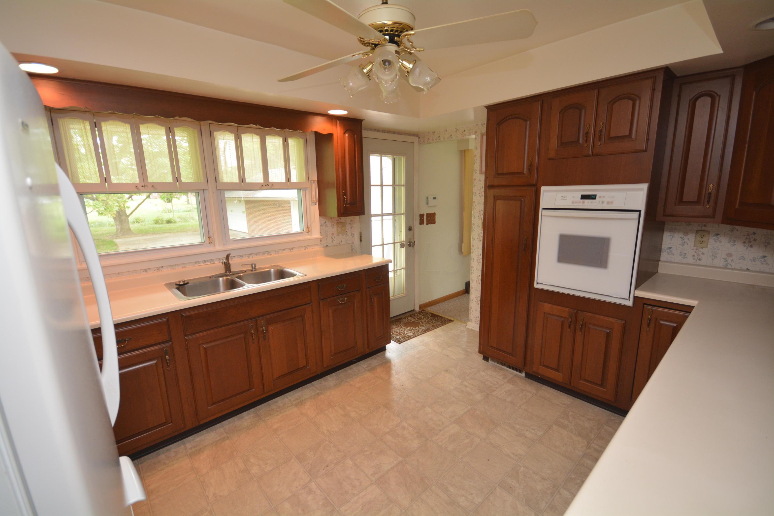 4679 Wingate Road Columbus, OH 43232 - Photo 13 of 25 Gallery Image 13