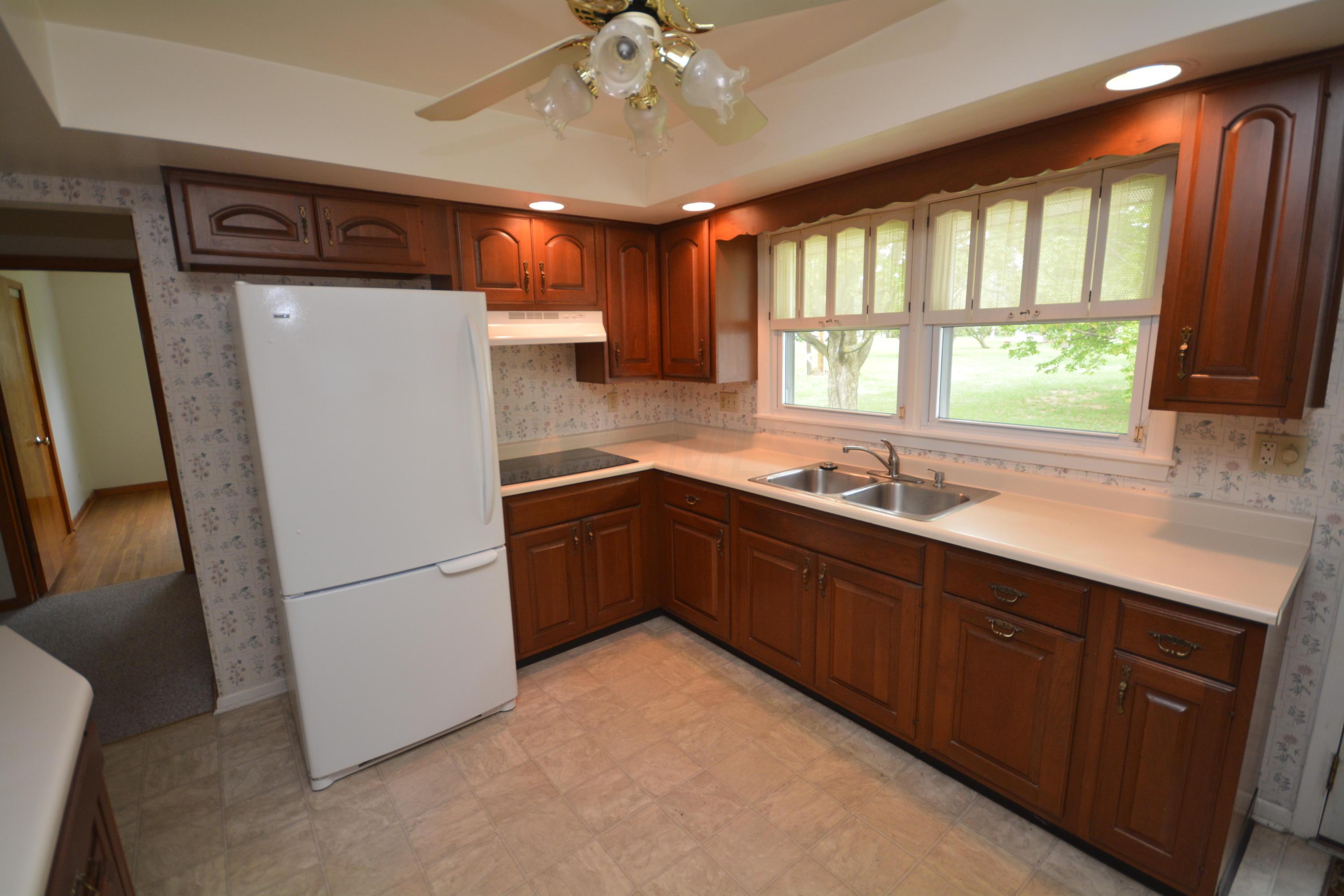 4679 Wingate Road Columbus, OH 43232 - Photo 14 of 25 Gallery Image 14