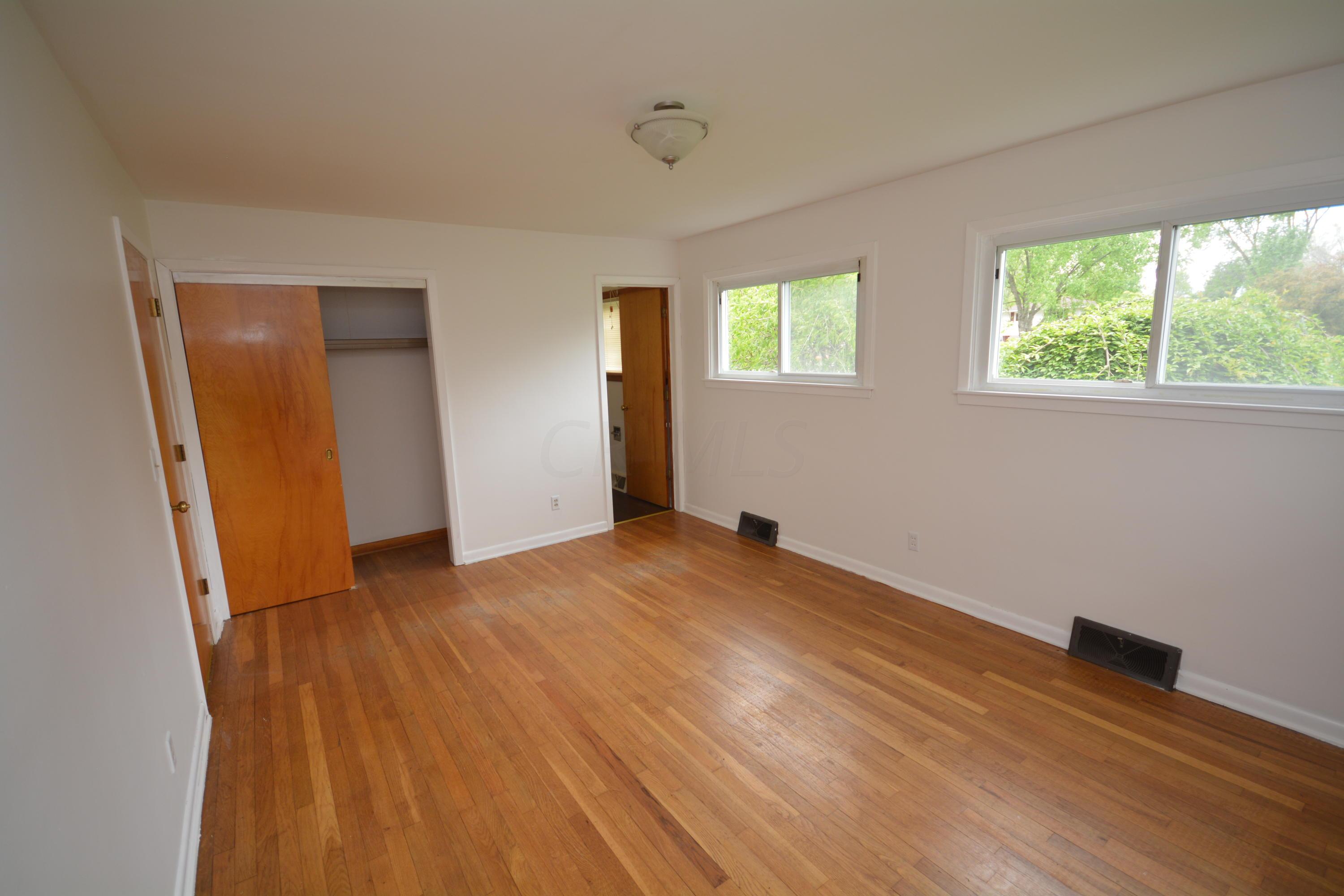 4679 Wingate Road Columbus, OH 43232 - Photo 19 of 25 Gallery Image 19