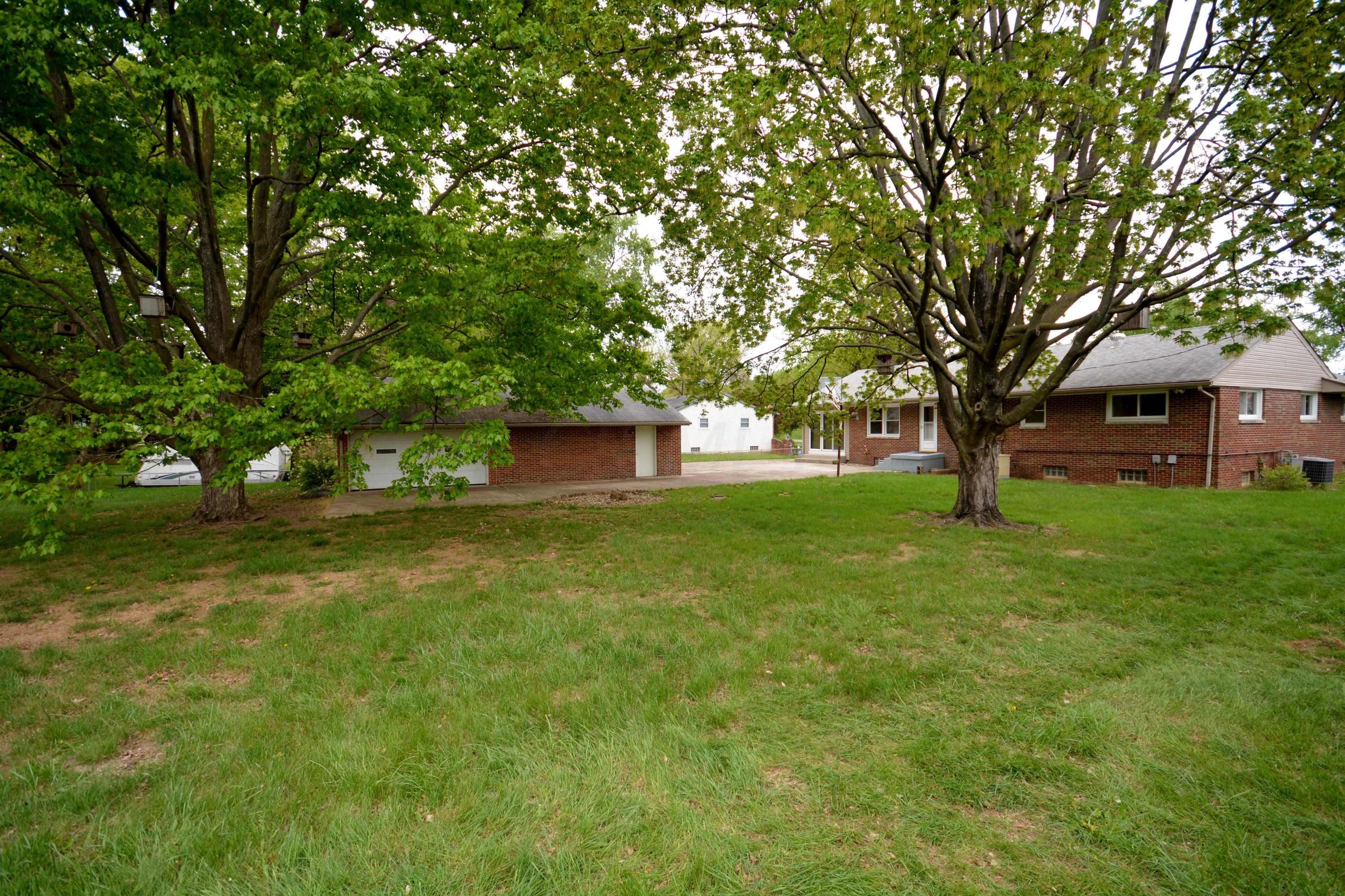 4679 Wingate Road Columbus, OH 43232 - Photo 6 of 25 Gallery Image 6