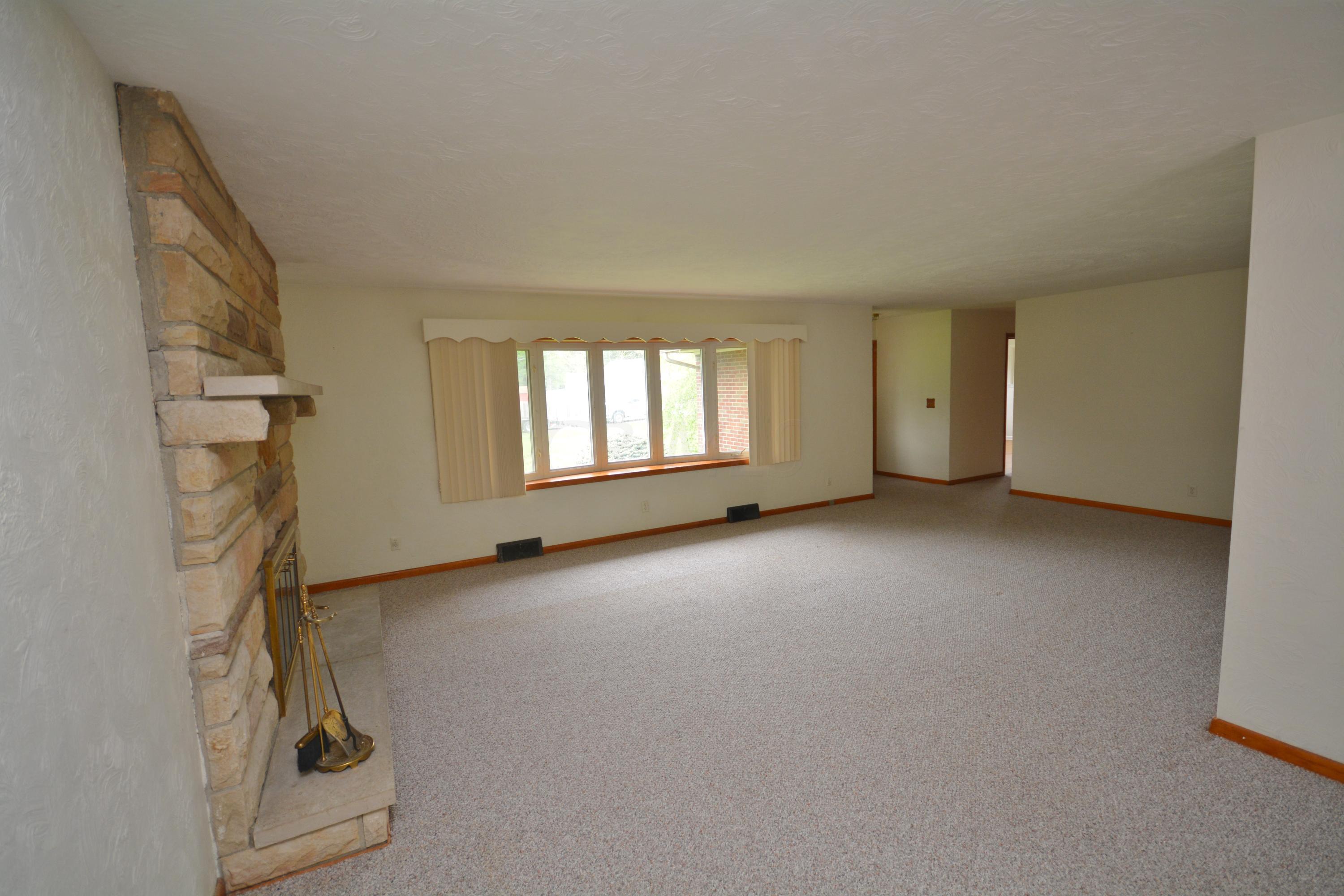 4679 Wingate Road Columbus, OH 43232 - Photo 8 of 25 Gallery Image 8