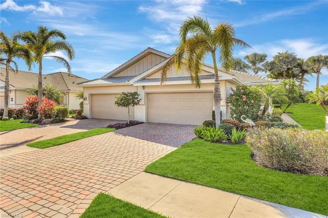 $469,900 | 14863 Edgewater Circle, Naples, FL 34114