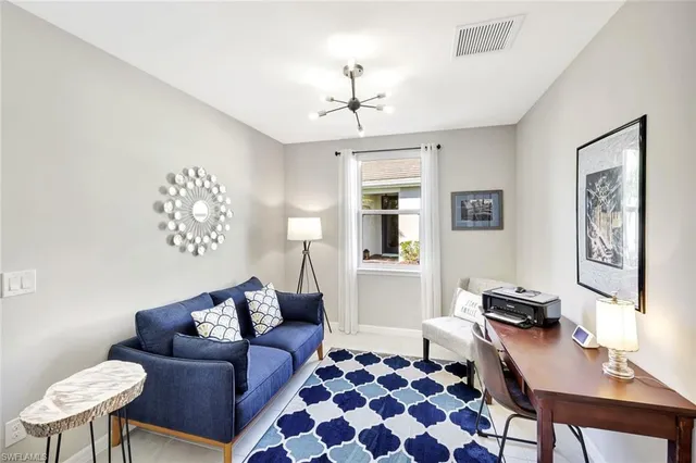 $469,900 | 14863 Edgewater Circle, Naples, FL 34114