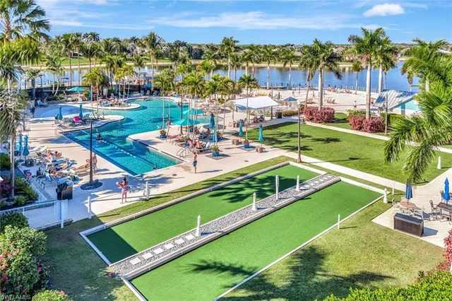 $469,900 | 14863 Edgewater Circle, Naples, FL 34114