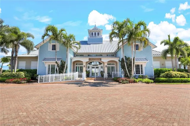 $469,900 | 14863 Edgewater Circle, Naples, FL 34114