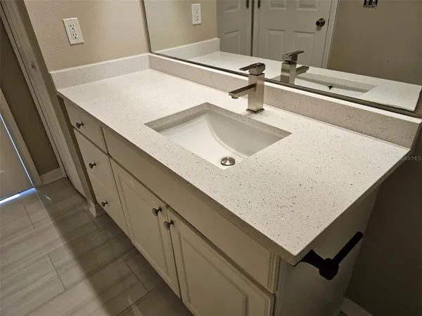 a close view of sink