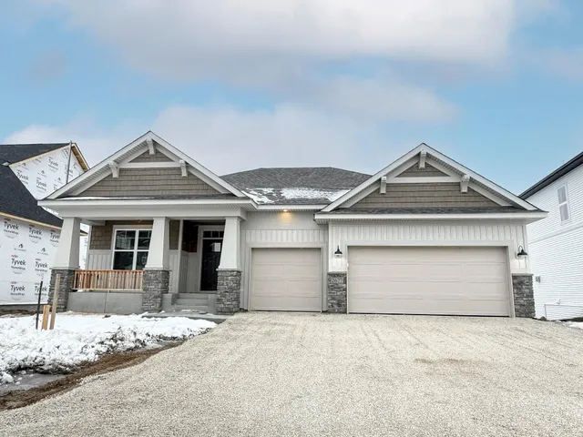 $615,000 | 2677 Kenwood Avenue Northeast, St. Michael, MN 55376