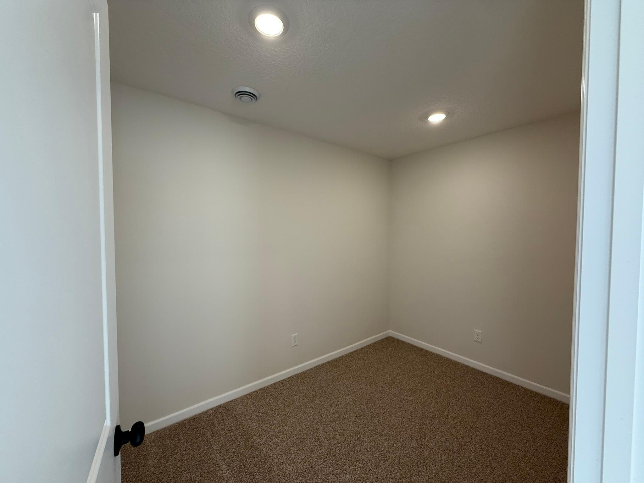 2677 Kenwood Avenue Northeast St. Michael, MN 55376 - Photo 29 of 40