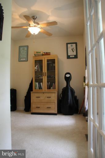 470 Cropp Road Fredericksburg, VA 22406 - Photo 2 of 21 Office