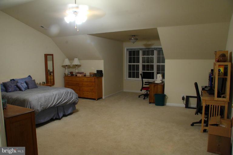 470 Cropp Road Fredericksburg, VA 22406 - Photo 11 of 21 Bedroom (Master)