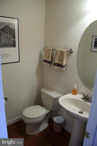 470 Cropp Road Fredericksburg, VA 22406 - Photo 19 of 21 Powder Room