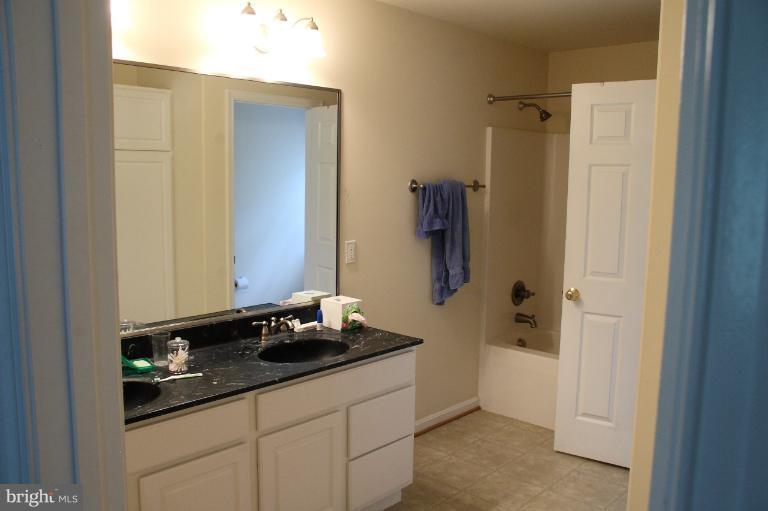 470 Cropp Road Fredericksburg, VA 22406 - Photo 8 of 21 Bath