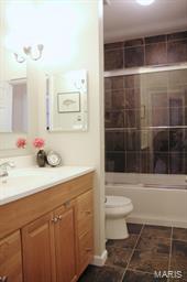 2320 Rutger Street, Unit D St. Louis, MO 63104 - Photo 21 of 32 Gallery Image 21