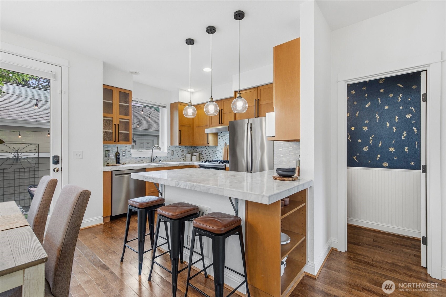 3131 Southwest Raymond Street Seattle, WA 98126 - Photo 8 of 32