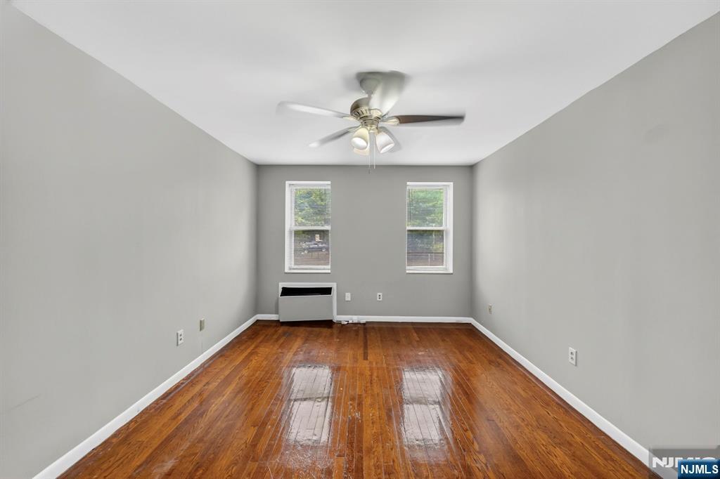 19 Lyons, Unit 204 Newark, NJ 07112 - Photo 8 of 21
