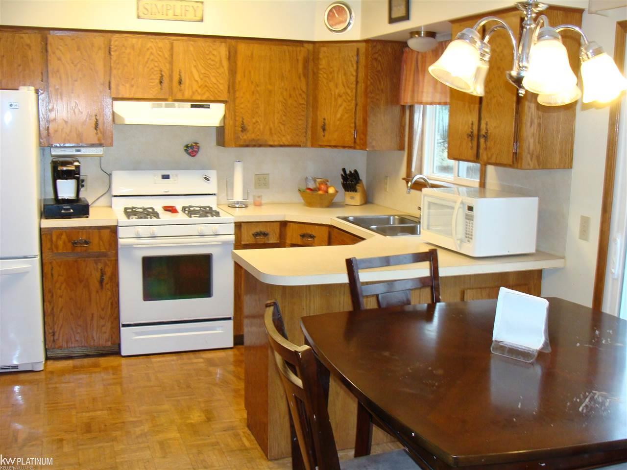 4065 Norman Road Fort Gratiot, MI 48059 - Photo 20 of 22 31312389-19.JPG