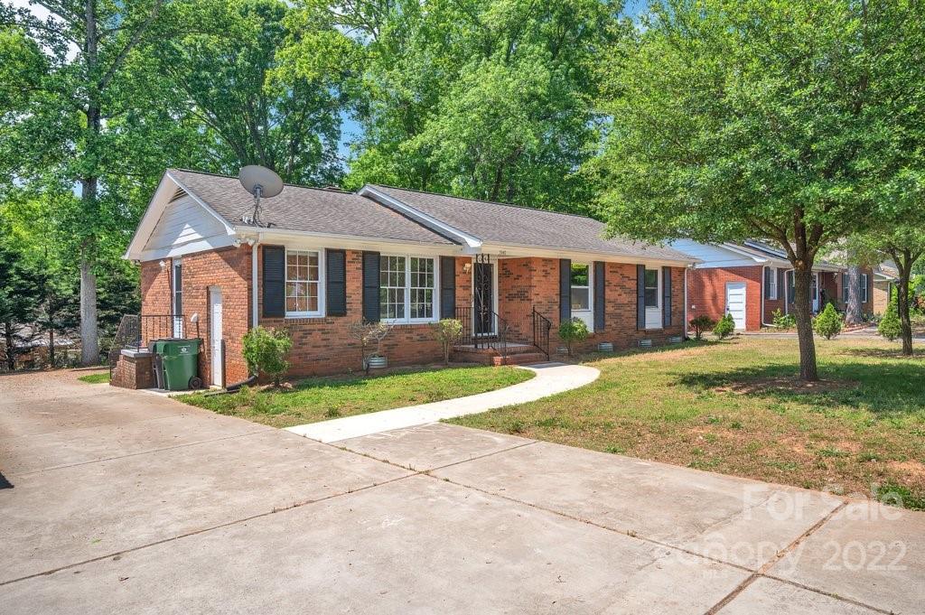 7140 Idlewild Road Charlotte, NC 28212 - Photo 1 of 22 Gallery Image 1