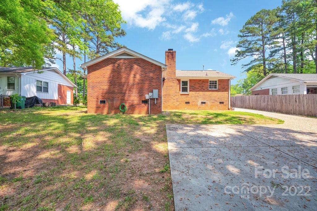 7140 Idlewild Road Charlotte, NC 28212 - Photo 21 of 22 Gallery Image 21