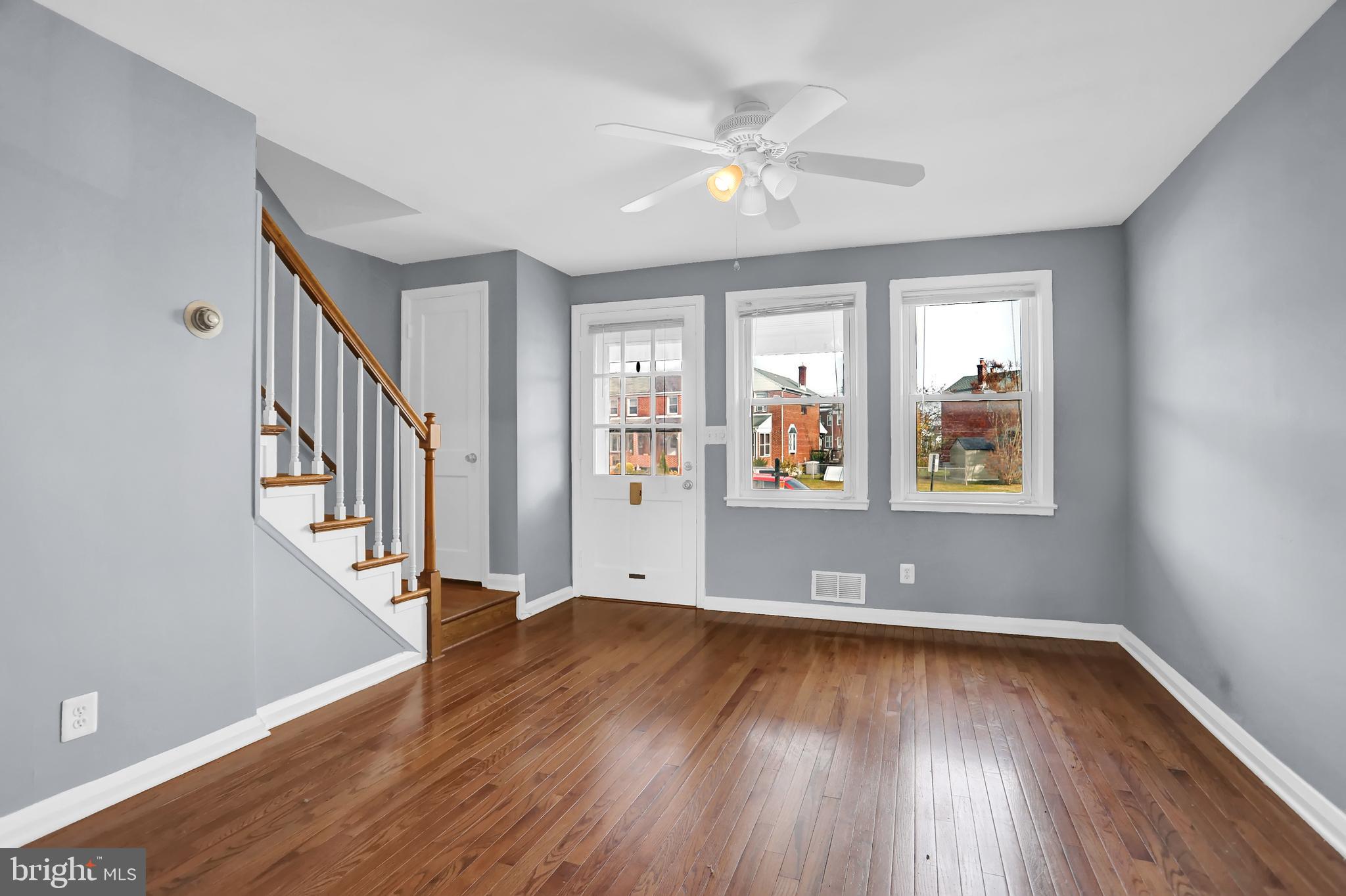 3446 Dunran Road Dundalk, MD 21222 - Photo 2 of 26