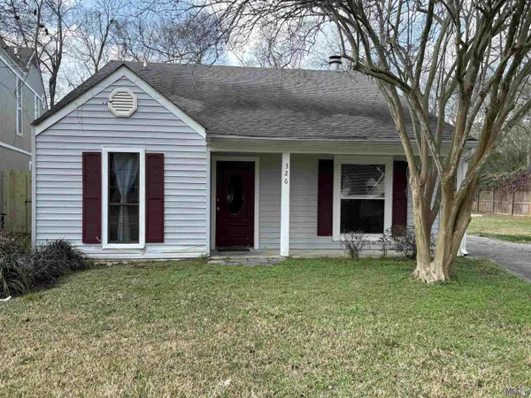 $1,700 | 326 Stoney Creek Avenue, Baton Rouge, LA 70808