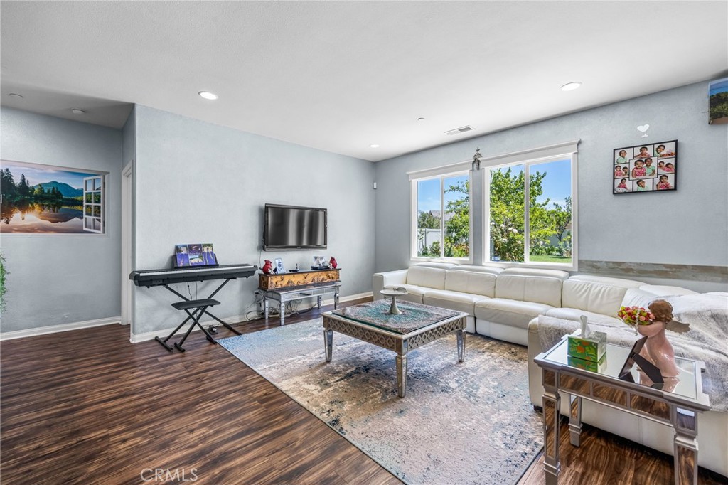 37184 Running Springs Road Murrieta, CA 92563 - Photo 11 of 68