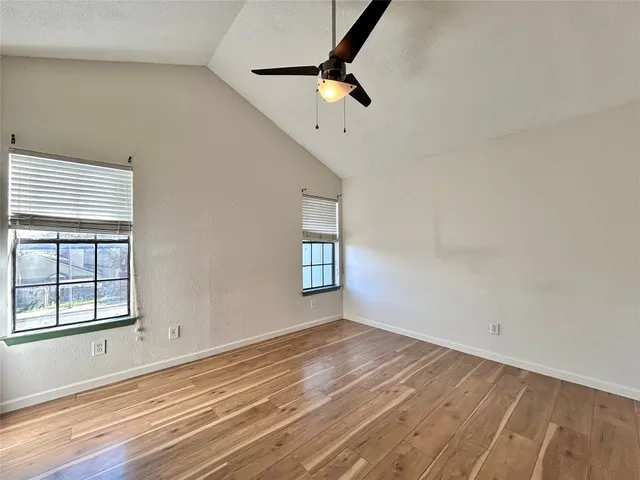 $1,575 | 1411 Gracy Farms Lane, Unit 17, Austin, TX 78758