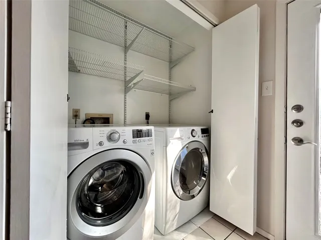 $1,575 | 1411 Gracy Farms Lane, Unit 17, Austin, TX 78758