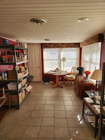 $230,000 | 1801 Avenue East, Sterling, IL 61081