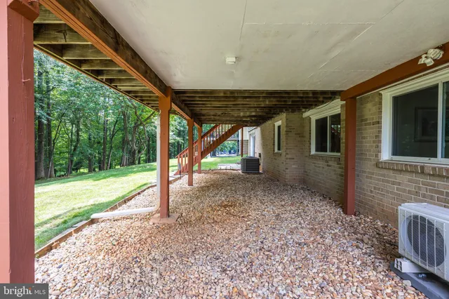 $1,090,000 | 14529 Antigone Drive, Gaithersburg, MD 20878