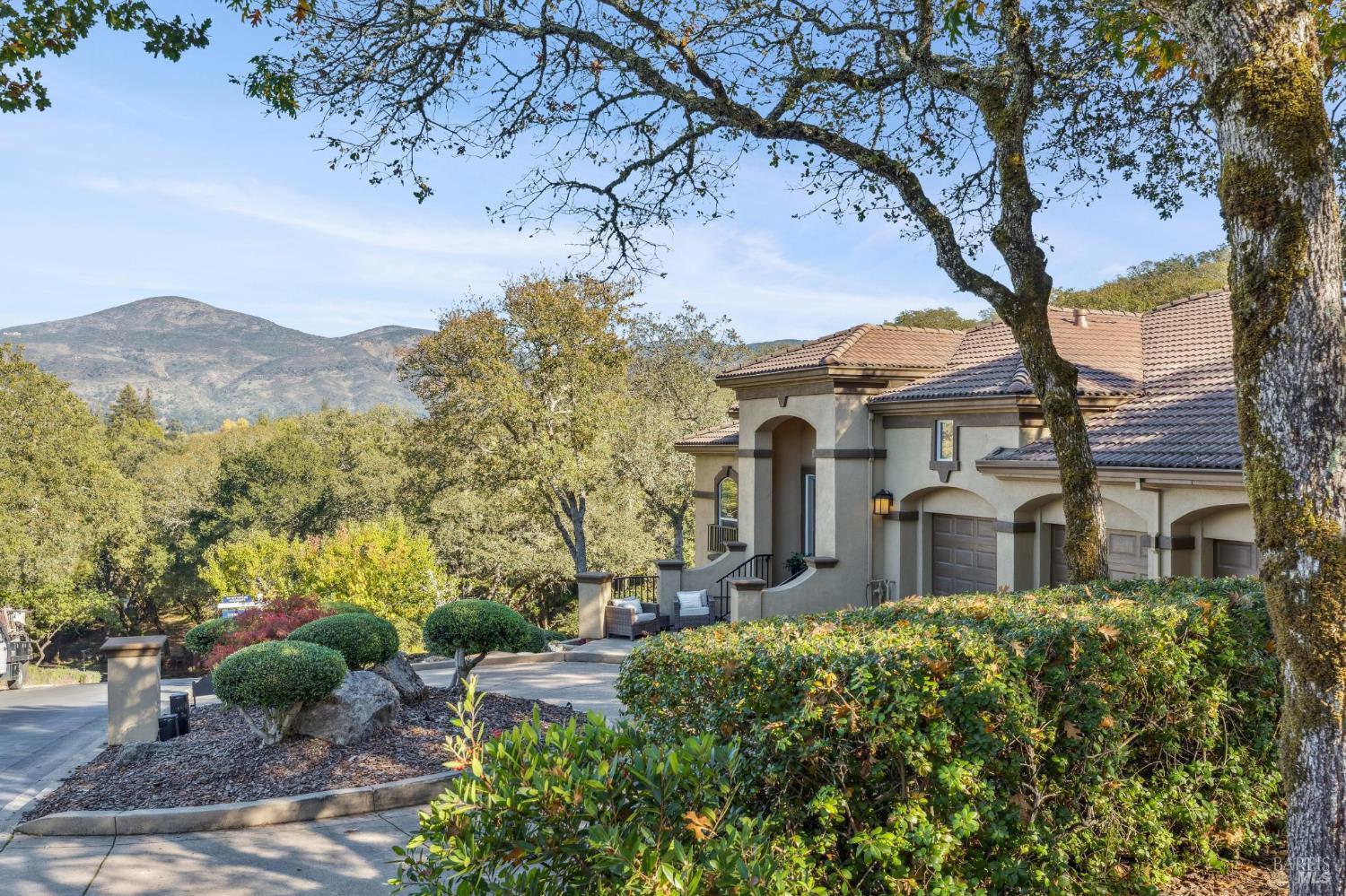 6 Old Coach Road Napa, CA 94558 - Photo 2 of 89