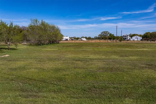$49,500 | 122 Shady Shores Drive, Mabank, TX 75156