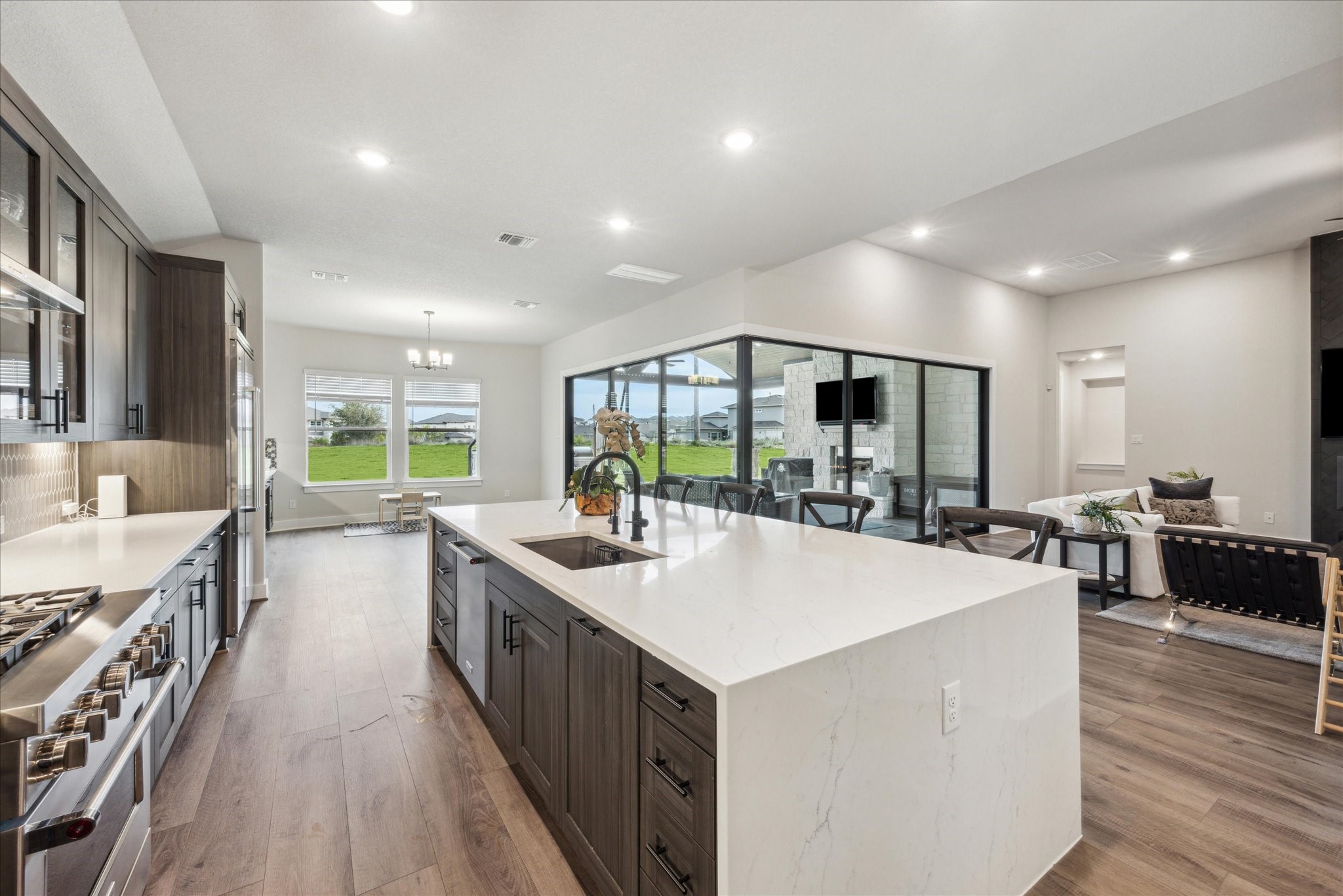 700 Echelon Place Austin, TX 78738 - Photo 10 of 38