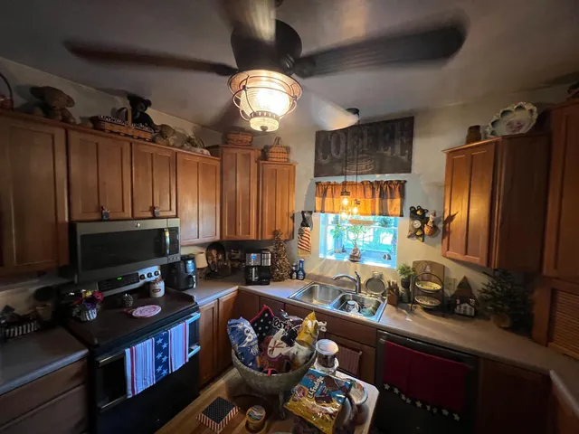 $564,900 | 8676 Highway 48, Aurora, IN 47001