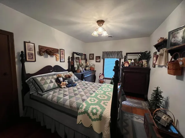 $564,900 | 8676 Highway 48, Aurora, IN 47001