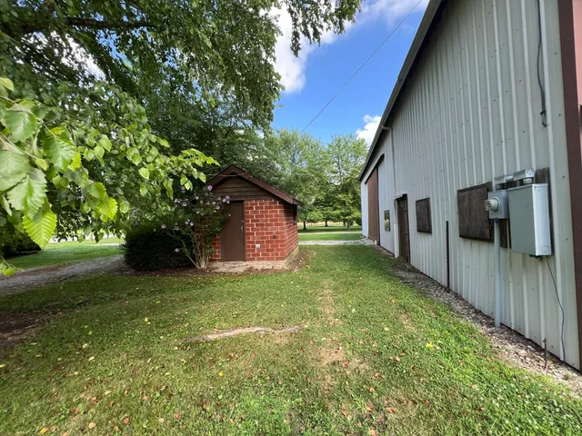 $564,900 | 8676 Highway 48, Aurora, IN 47001