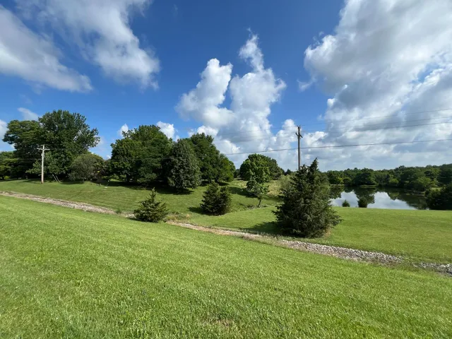 $564,900 | 8676 Highway 48, Aurora, IN 47001