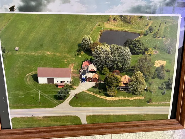 $564,900 | 8676 Highway 48, Aurora, IN 47001